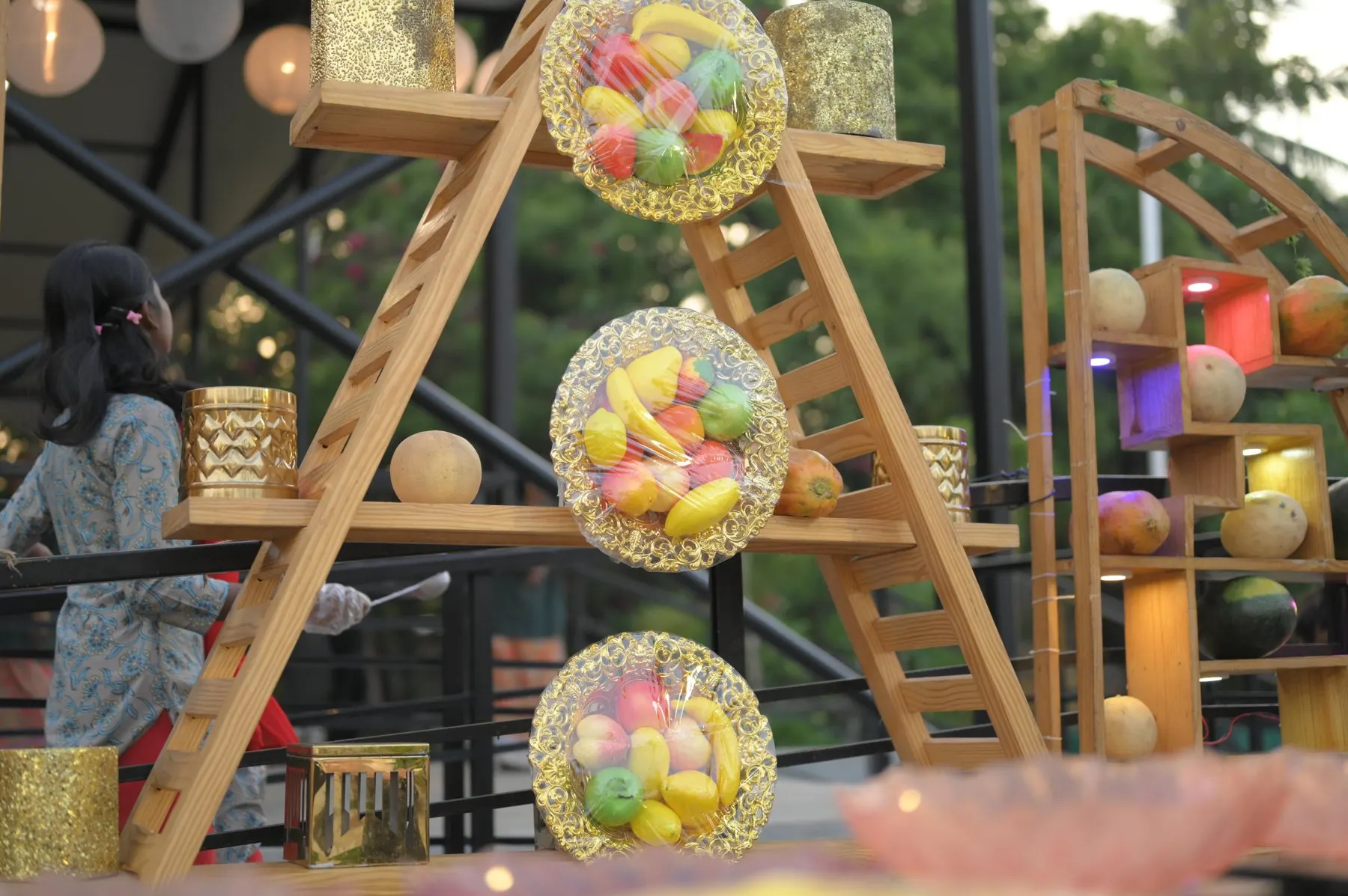 Guest experiences & gifting
